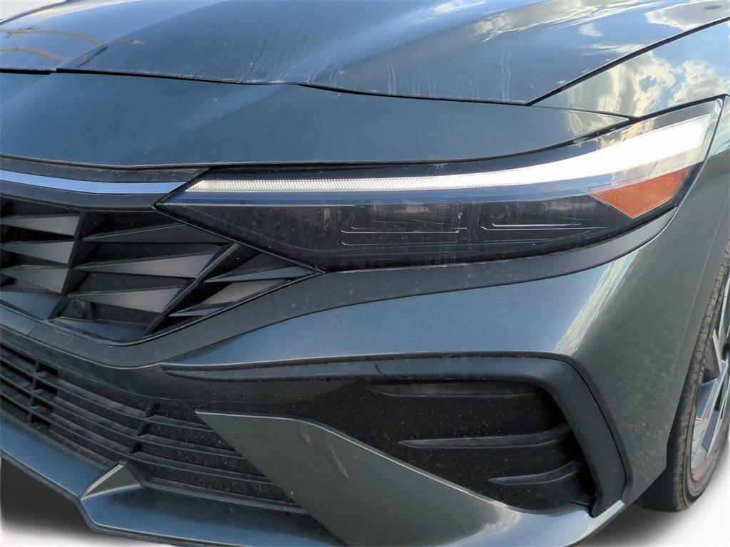 new 2025 Hyundai ELANTRA HEV car, priced at $24,229