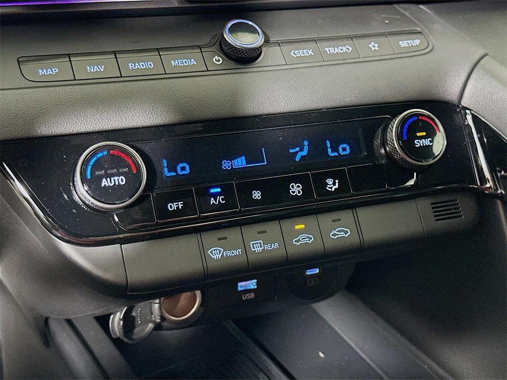 new 2025 Hyundai Elantra car, priced at $28,505