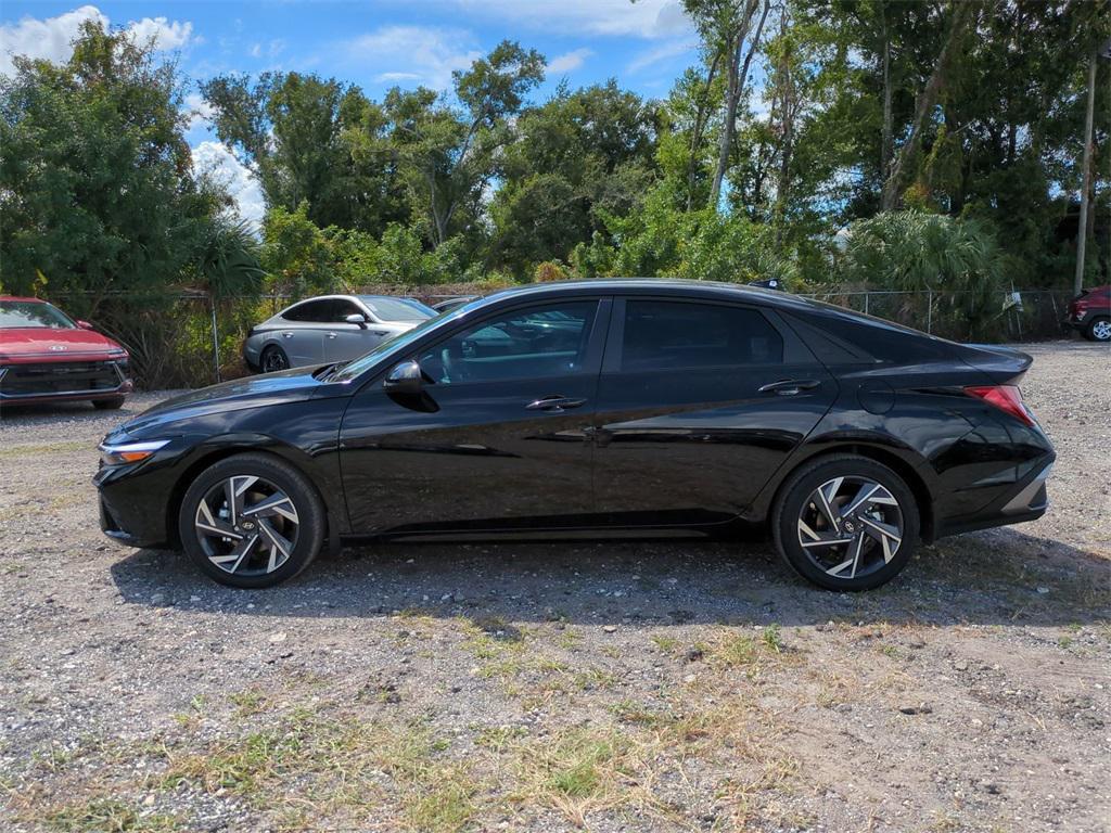 new 2025 Hyundai ELANTRA HEV car, priced at $24,306