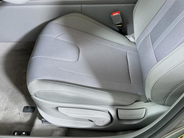 new 2025 Hyundai Elantra car, priced at $22,159