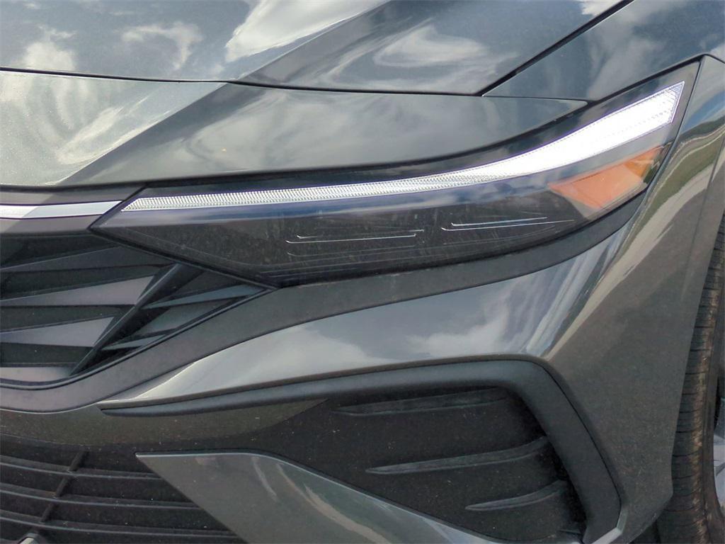 new 2025 Hyundai ELANTRA HEV car, priced at $24,275