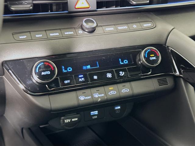 new 2025 Hyundai Elantra car, priced at $27,309