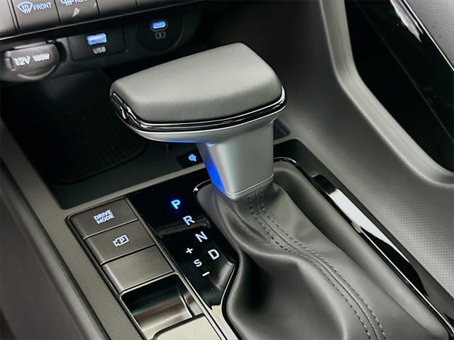new 2025 Hyundai Elantra car, priced at $27,309