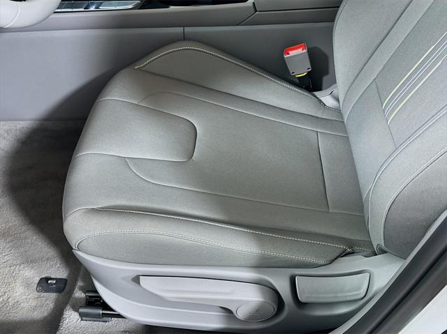 new 2025 Hyundai Elantra car, priced at $25,974