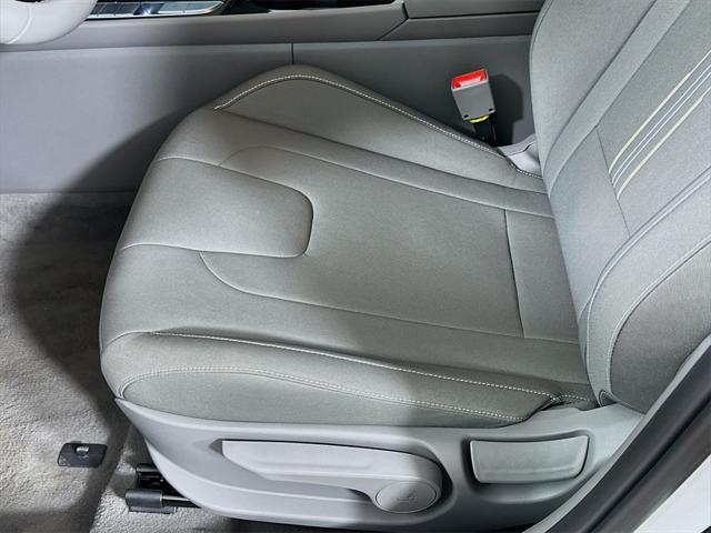 new 2025 Hyundai Elantra car, priced at $25,974