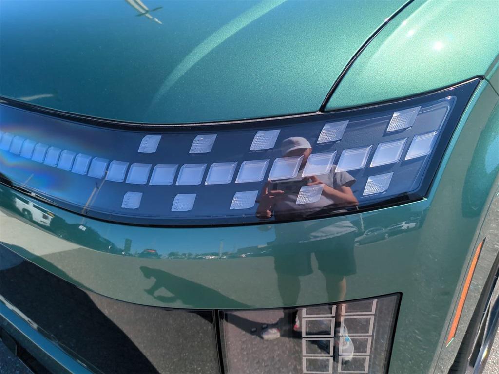 new 2026 Hyundai IONIQ 9 car, priced at $72,213