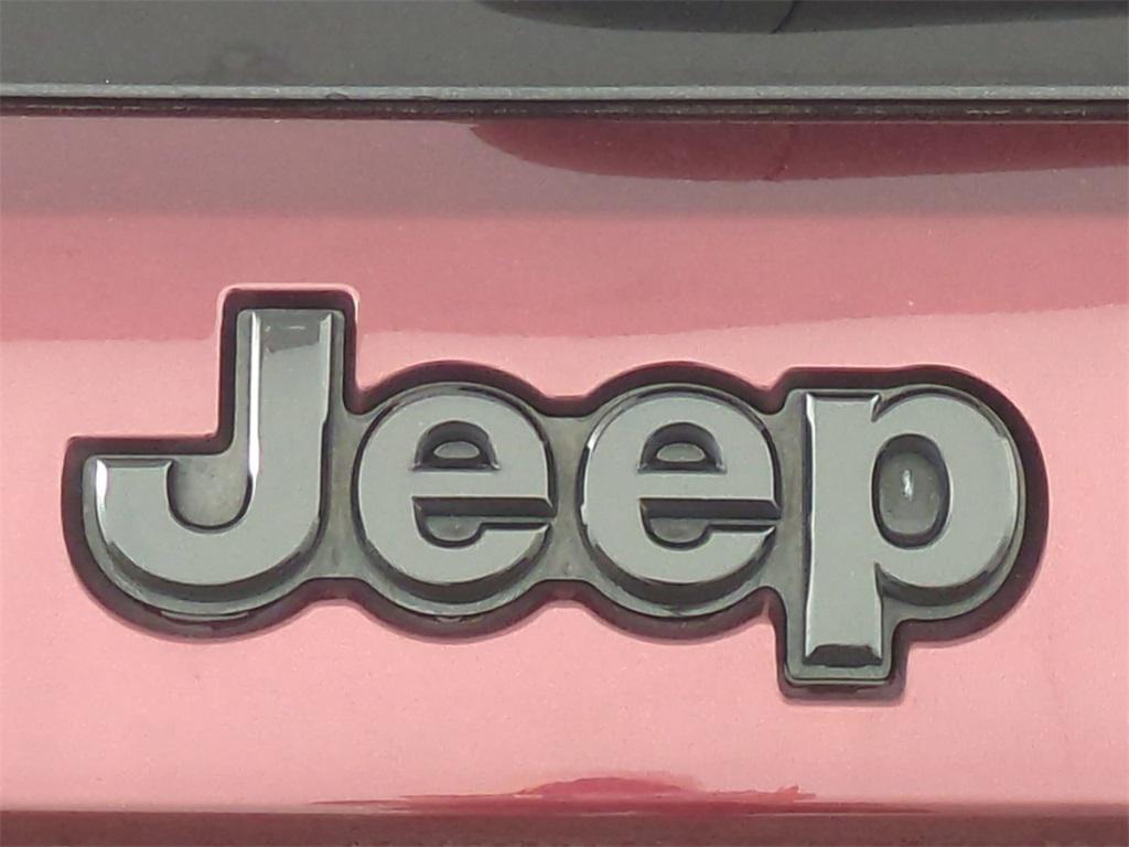 used 2018 Jeep Grand Cherokee car, priced at $16,019