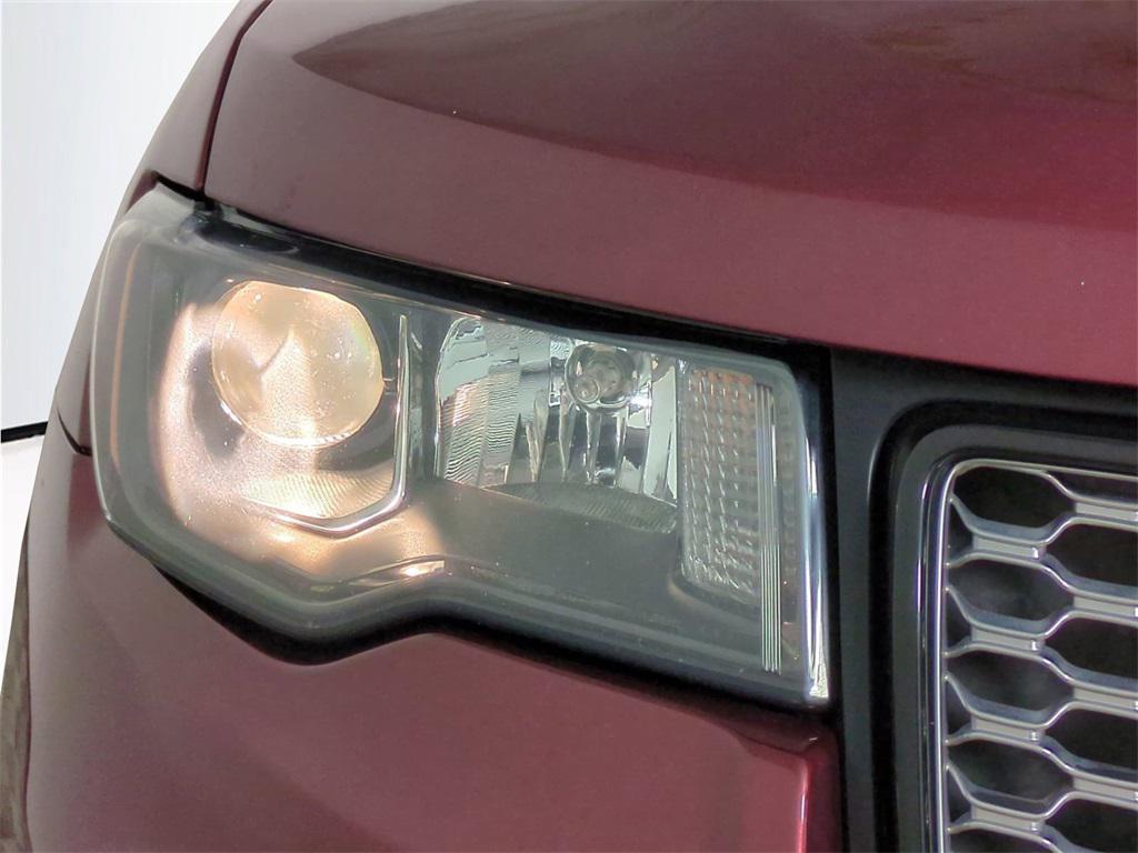 used 2018 Jeep Grand Cherokee car, priced at $15,411