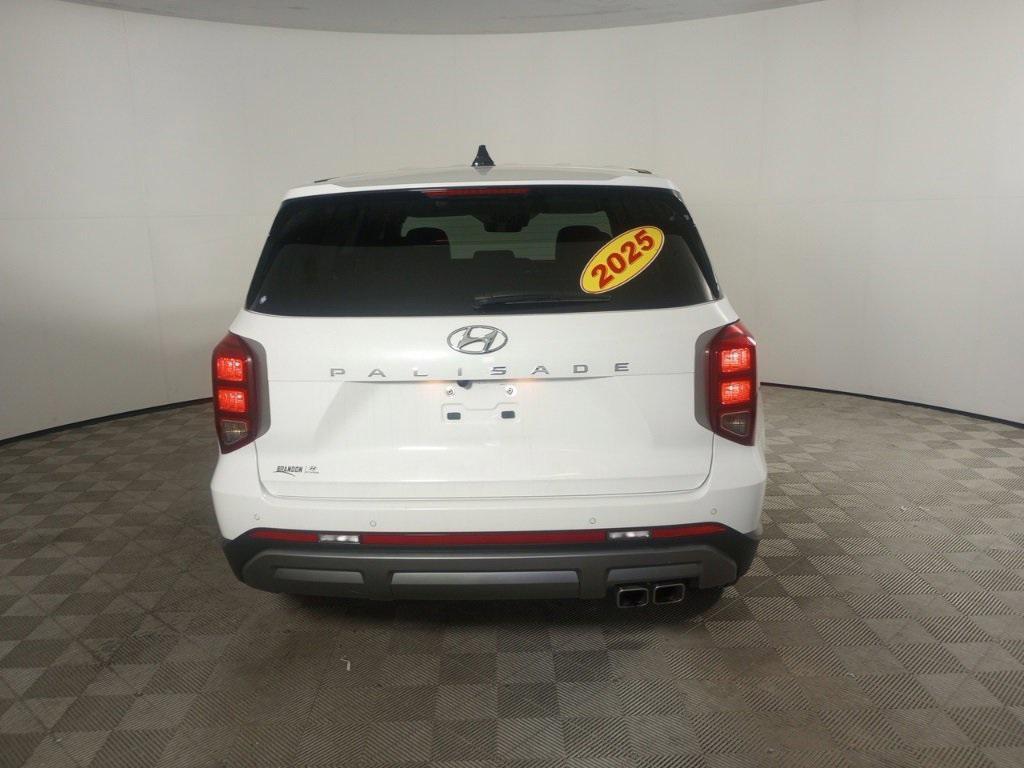 used 2025 Hyundai Palisade car, priced at $32,432
