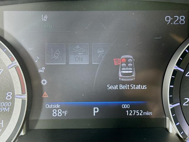 used 2022 Toyota Highlander car, priced at $35,992