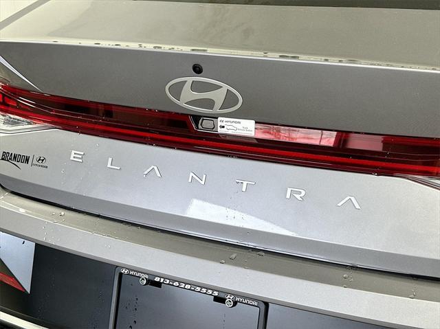 new 2025 Hyundai Elantra car, priced at $24,984