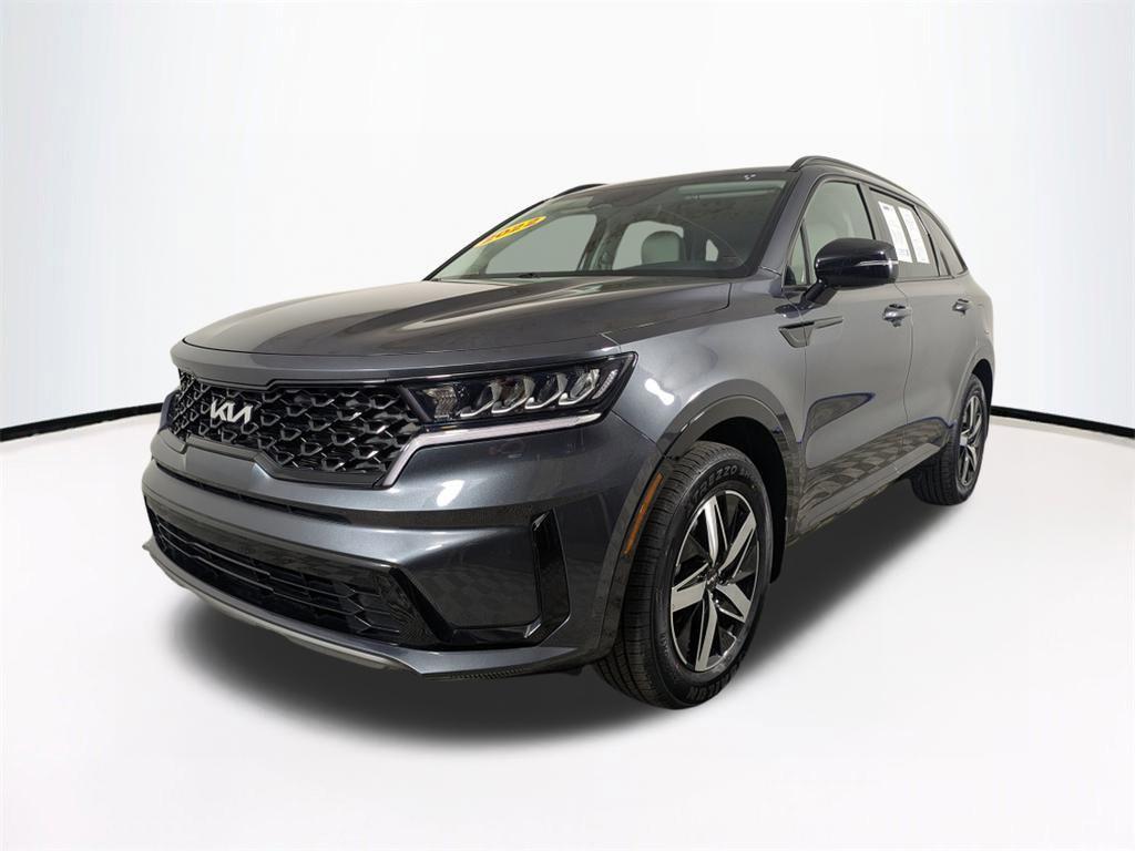 used 2022 Kia Sorento car, priced at $22,107
