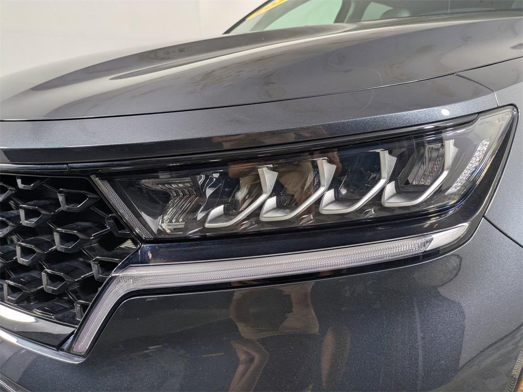 used 2022 Kia Sorento car, priced at $22,107