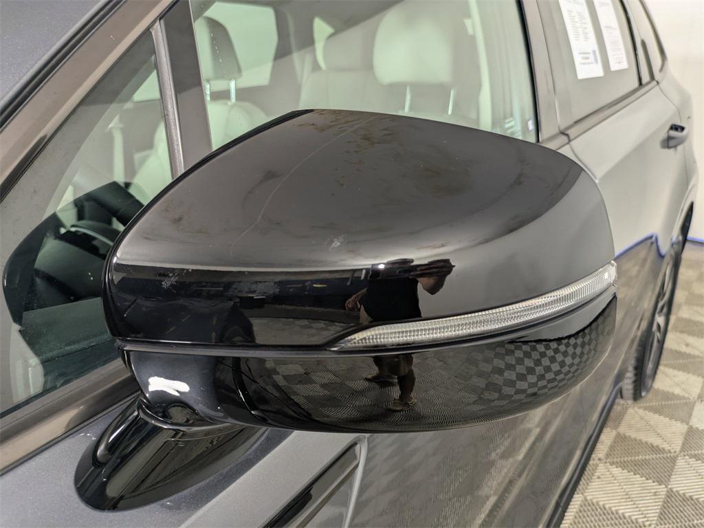 used 2022 Kia Sorento car, priced at $22,107