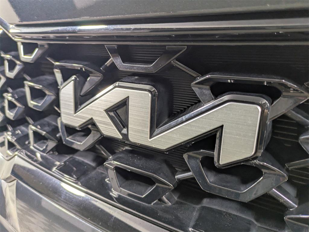 used 2022 Kia Sorento car, priced at $22,107