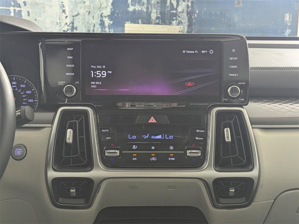 used 2022 Kia Sorento car, priced at $22,107