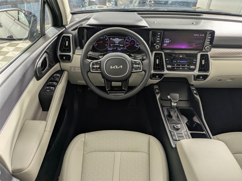 used 2022 Kia Sorento car, priced at $22,107