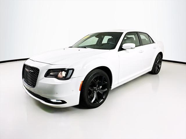 used 2022 Chrysler 300 car, priced at $21,692