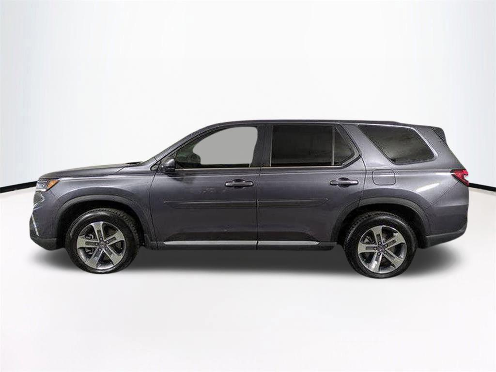 used 2024 Honda Pilot car, priced at $36,828