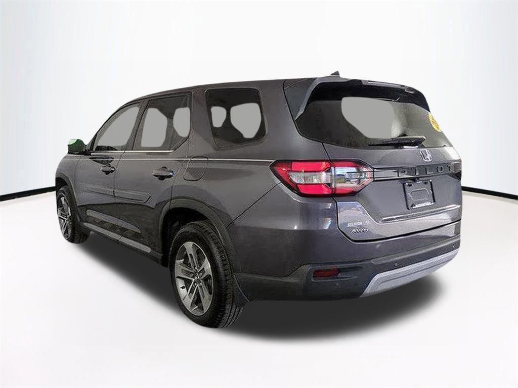 used 2024 Honda Pilot car, priced at $36,828