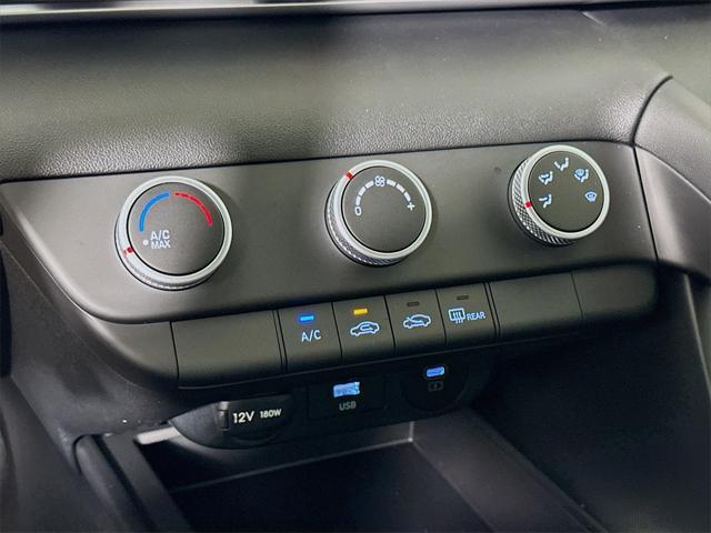 new 2025 Hyundai Elantra car, priced at $22,644