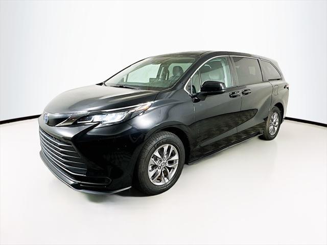 used 2022 Toyota Sienna car, priced at $32,595