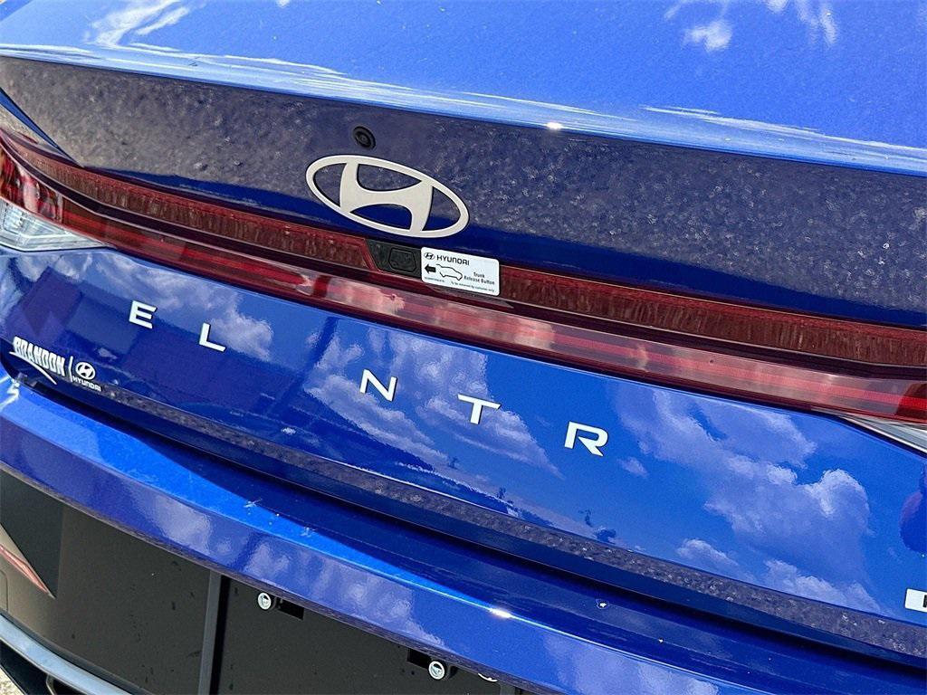 new 2025 Hyundai ELANTRA HEV car, priced at $26,201