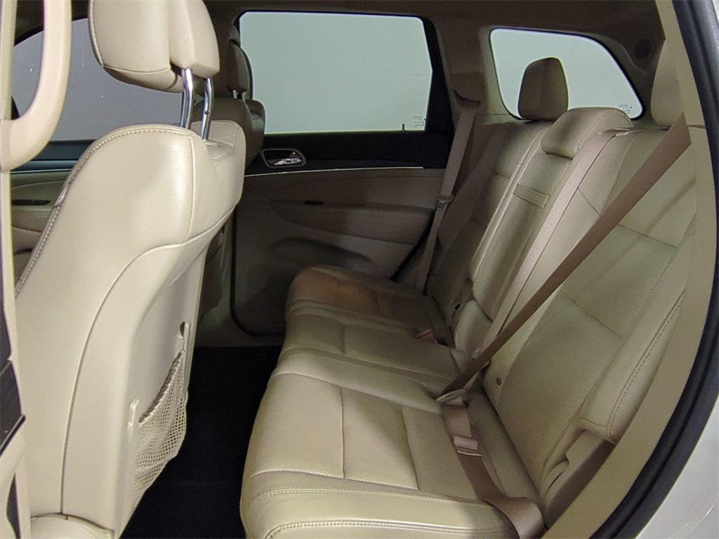 used 2020 Jeep Grand Cherokee car, priced at $15,187