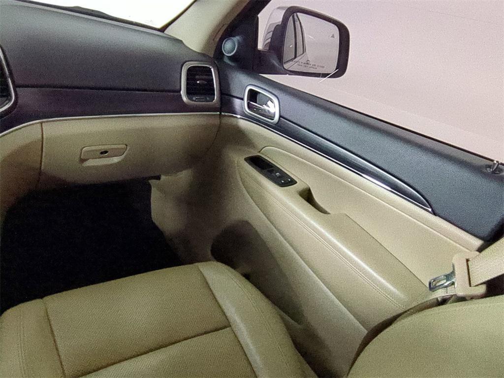 used 2020 Jeep Grand Cherokee car, priced at $15,187
