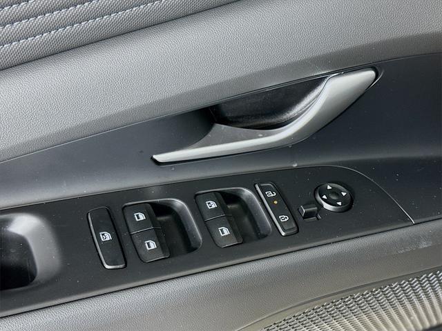 new 2025 Hyundai Elantra car, priced at $26,366