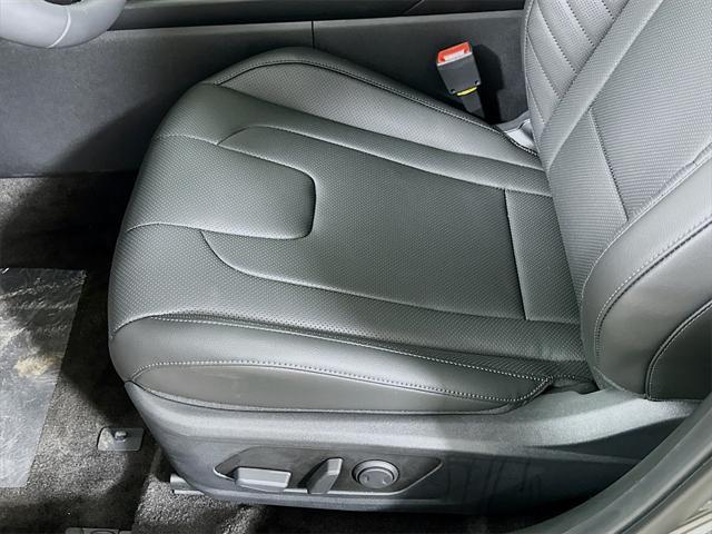 new 2025 Hyundai Elantra car, priced at $26,366