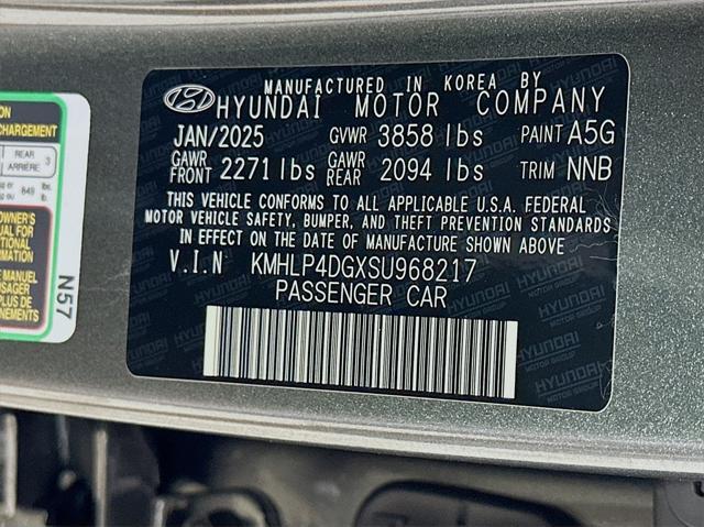 new 2025 Hyundai Elantra car, priced at $26,366