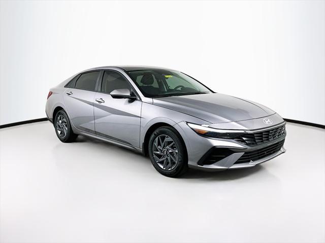 new 2025 Hyundai ELANTRA HEV car, priced at $25,074