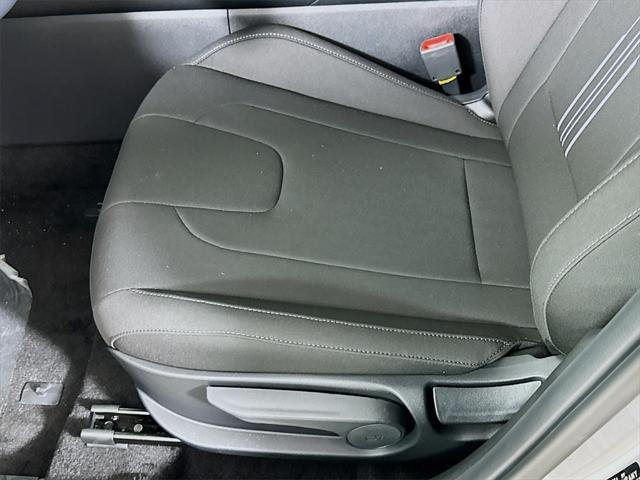 new 2025 Hyundai ELANTRA HEV car, priced at $25,074