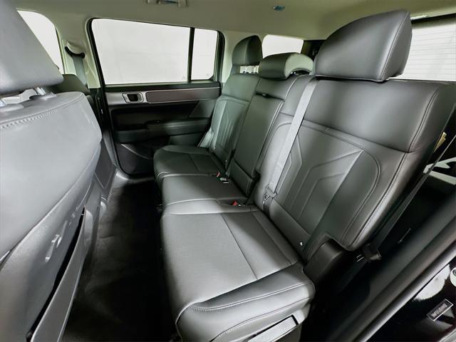 new 2025 Hyundai Santa Fe car, priced at $37,317