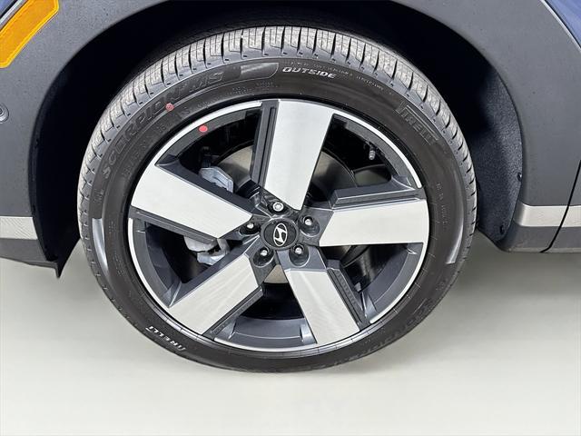 new 2025 Hyundai Santa Fe car, priced at $42,115