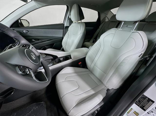 new 2025 Hyundai Elantra car, priced at $27,844