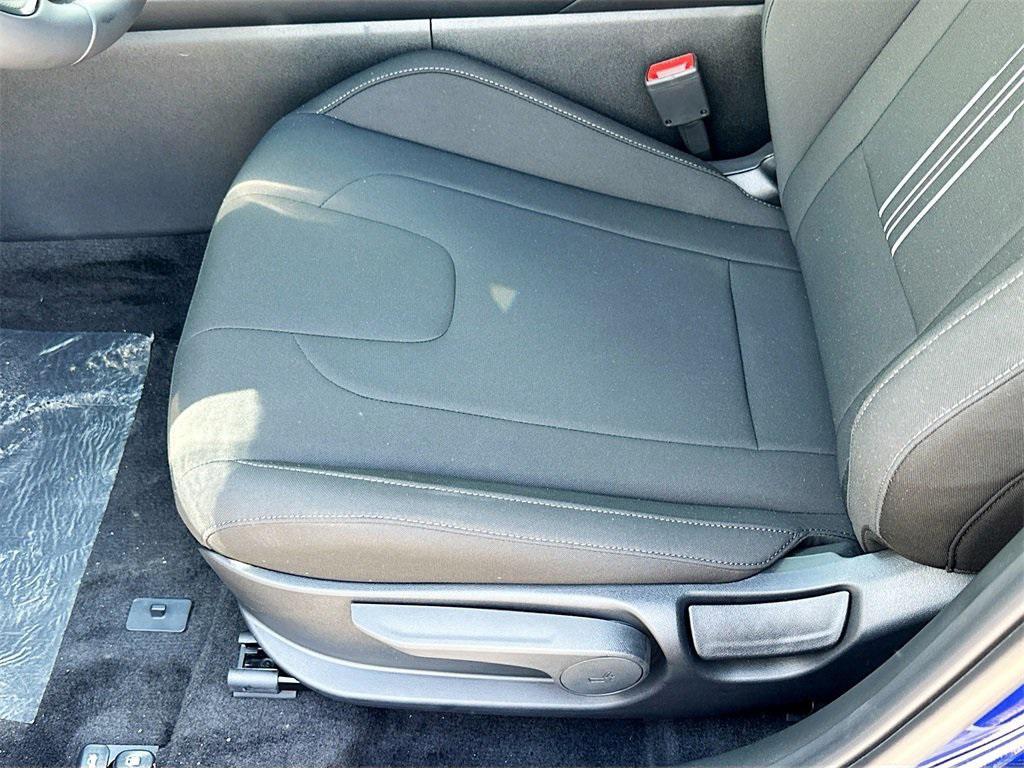 new 2025 Hyundai ELANTRA HEV car, priced at $24,229