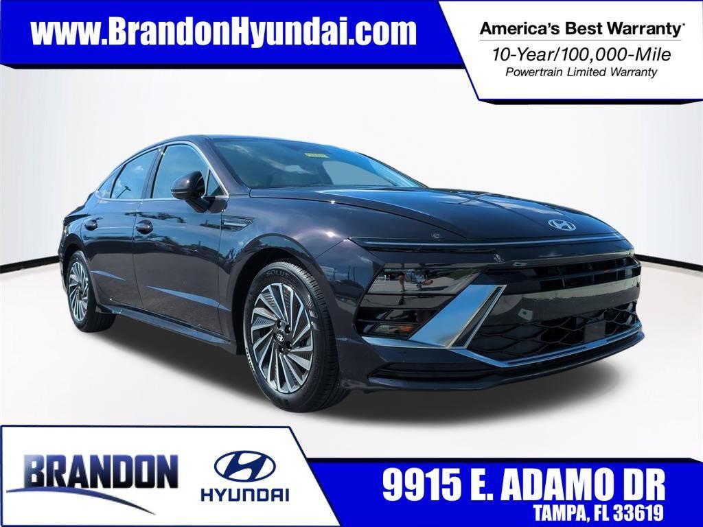 new 2025 Hyundai Sonata Hybrid car, priced at $26,498