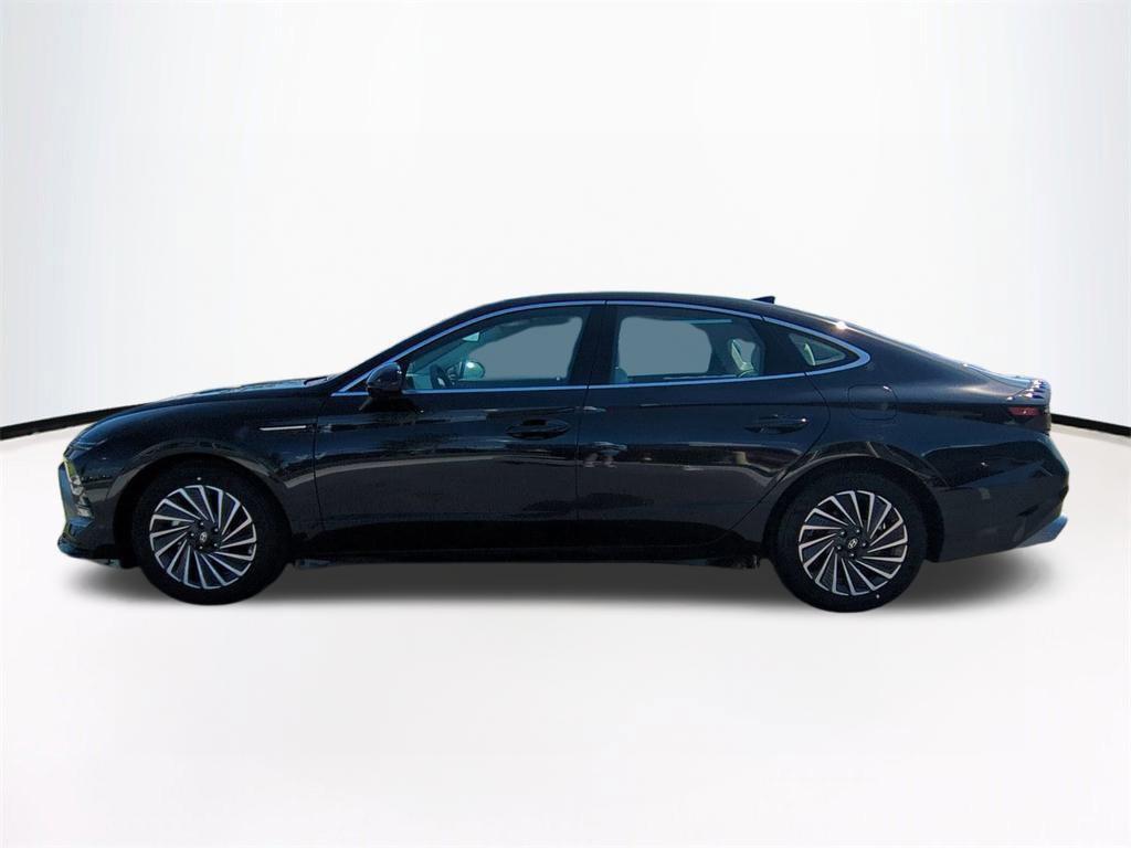 new 2025 Hyundai Sonata Hybrid car, priced at $26,498