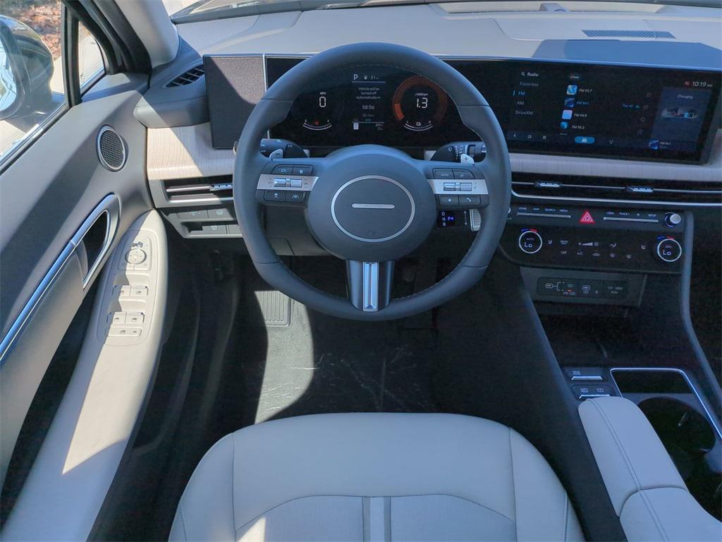 new 2025 Hyundai Sonata Hybrid car, priced at $26,498