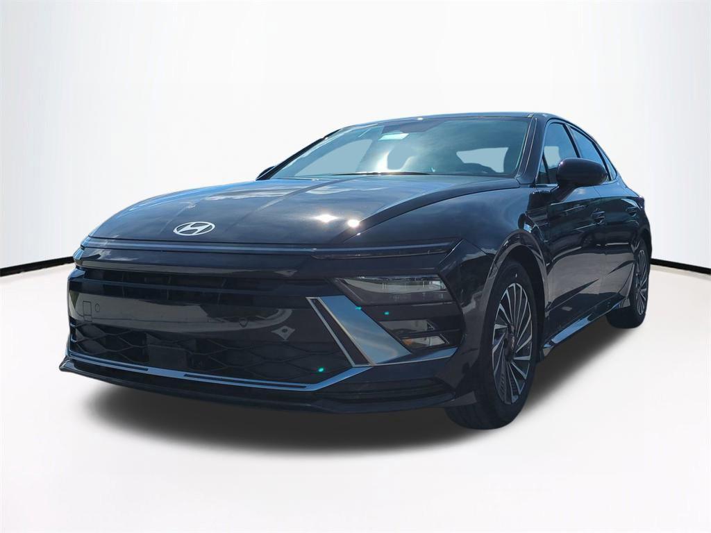 new 2025 Hyundai Sonata Hybrid car, priced at $26,498