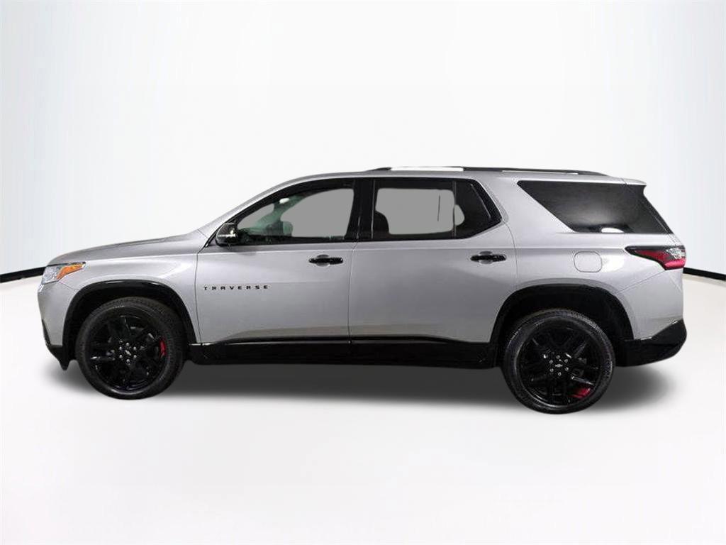 used 2020 Chevrolet Traverse car, priced at $31,306