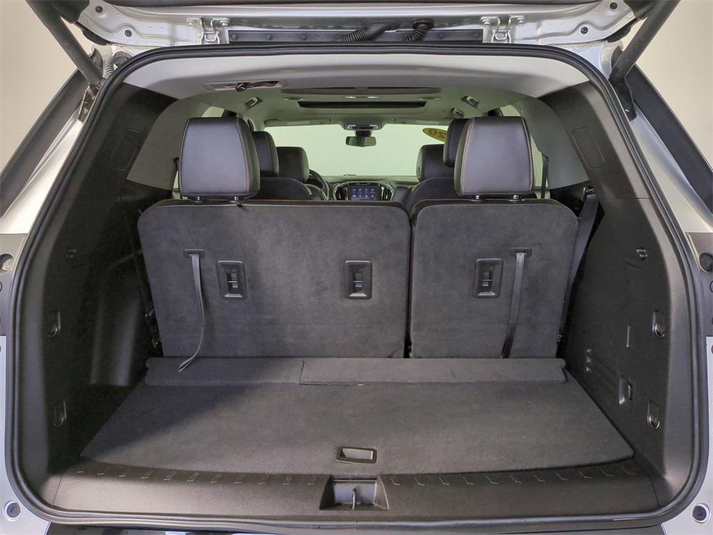 used 2020 Chevrolet Traverse car, priced at $31,306