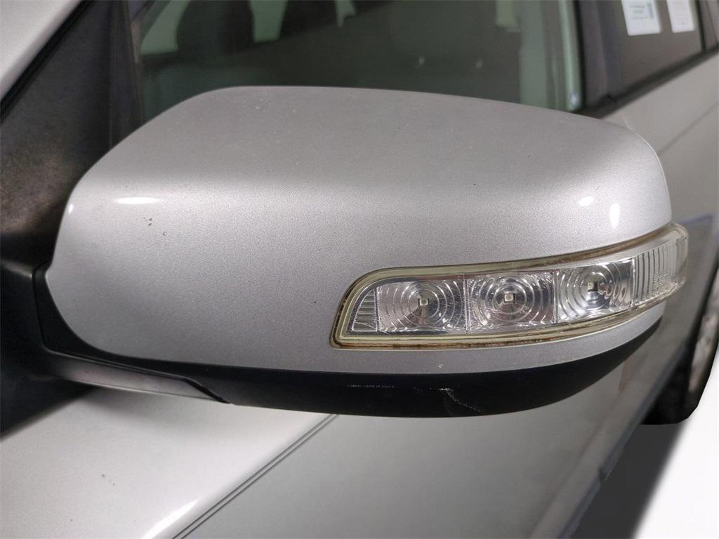 used 2013 Kia Sorento car, priced at $6,907