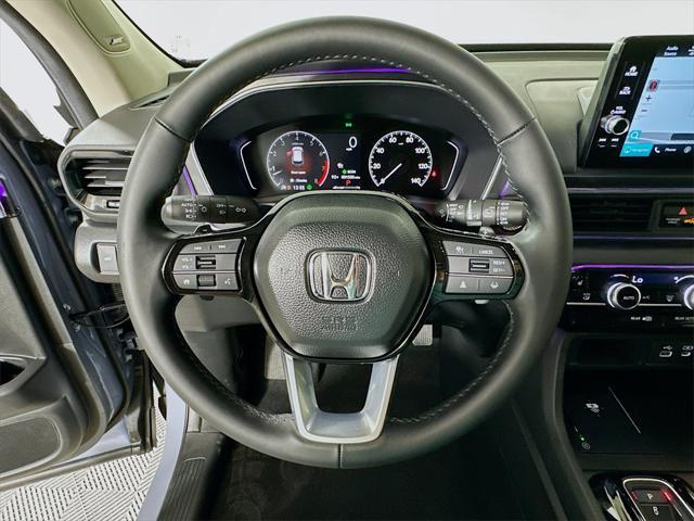 used 2025 Honda Pilot car, priced at $46,291