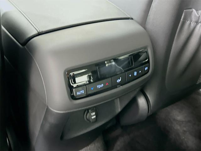 new 2025 Hyundai Palisade car, priced at $42,924