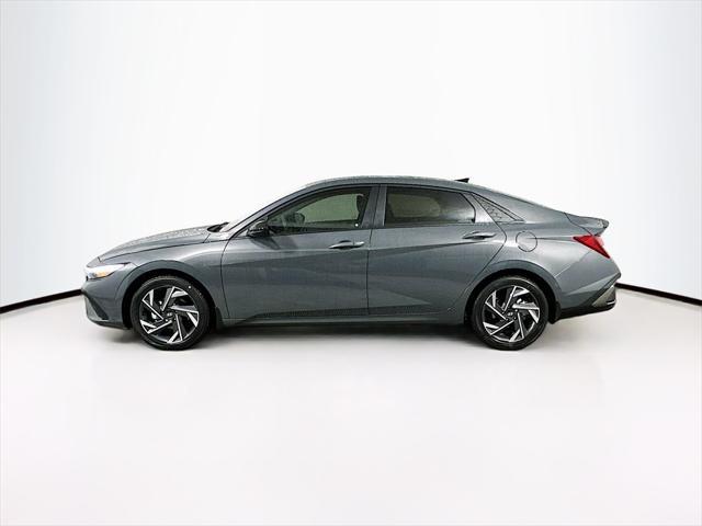 new 2025 Hyundai Elantra car, priced at $22,906