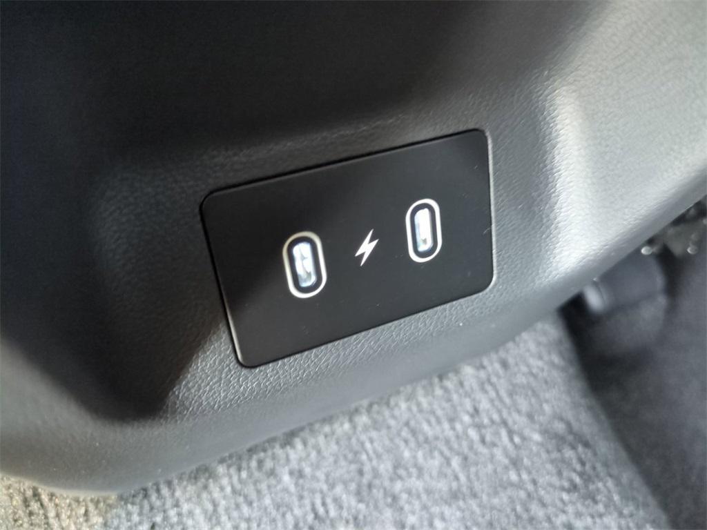 new 2026 Hyundai TUCSON Hybrid car, priced at $32,288