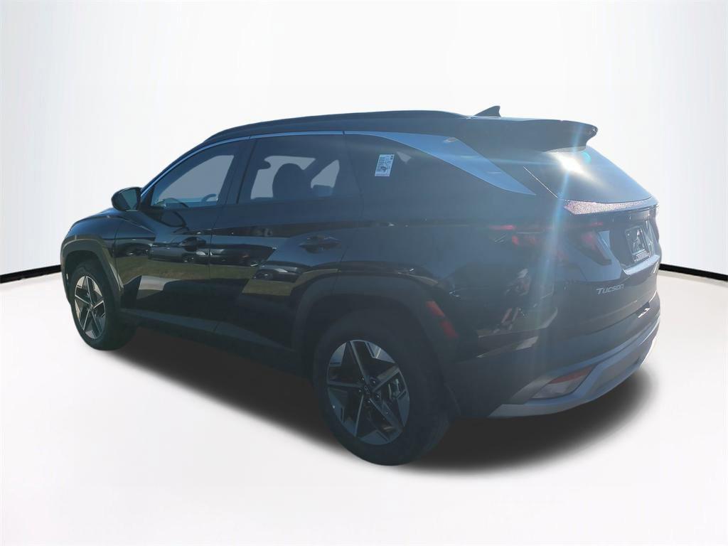 new 2026 Hyundai TUCSON Hybrid car, priced at $32,288